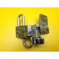 петля двери Volkswagen Passat (B6) (2005-2010) 2006 3C0831412C