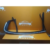 накладка стекла заднего Volkswagen Passat (B6) (2005-2010) 2006 3C5839643