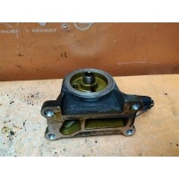 кронштейн масляного фильтра Mazda 3 (BL) (2009-2013) L30114311