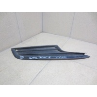 Решетка в бампер правая Volkswagen Golf 7 5G08536669B9