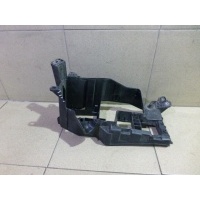 Корпус блока предохранителей Lexus LS460 8266350081