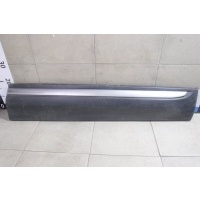 Накладка двери передней правой Land Rover Range Rover Evoque 1 LR045545