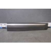 Накладка двери передней правой Land Rover Range Rover Evoque 1 LR045545