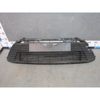 Решетка в бампер центральная Toyota Corolla E210 5311202B50