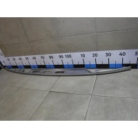 Накладка двери багажника Land Rover Range Rover 4 LR048394