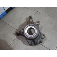 Кулак поворотный передний правый Renault Duster 8200881829