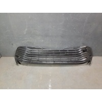 Решетка в бампер центральная Toyota Camry V70 5310233160
