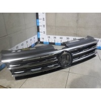 Решетка радиатора Volkswagen Tiguan 2 5NA853651G