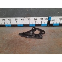 Петля капота правая Audi A6 C8 4K0823302