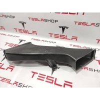 воздуховод Tesla Model X 1 2017 1046212-00-C