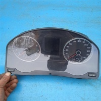 Панель приборов VW Tiguan 2011-2016 2012 5N0920883