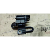 петля двери VW Passat (B7) 2011-2015 3C8833412B