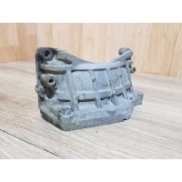 Кронштейн двигателя Mitsubishi Carisma DA1A 2003 MR355258