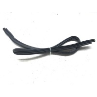 Уплотнитель двери suzuki escudo TL52W,2 поколение 2001 7632165D005PK