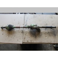 Полуось передняя правая RENAULT Megane II 2002-2009 8200472158