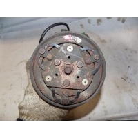 Компрессор системы кондиционирования VW Passat [B5] 1996-2000 8D0260805