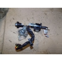 Замок зажигания RENAULT Duster 2012> 6001546809