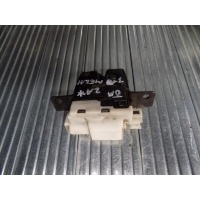 Замок багажника RENAULT Megane II 2002-2009 8200076240