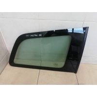 Стекло кузовное глухое правое RENAULT Megane II 2002-2009 8200576710