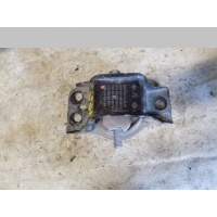 Опора двигателя правая RENAULT Megane II 2002-2009 8200592642