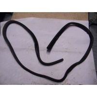 Уплотнитель (внутри) FORD Focus II 2008-2011 1534918
