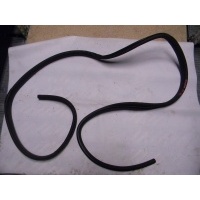 Уплотнитель (внутри) FORD Focus II 2005-2008 1534918