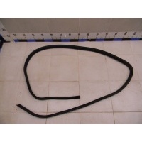 Уплотнитель (внутри) RENAULT Logan 2005-2014 6001547017