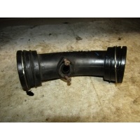 Патрубок интеркулера VW Transporter T5 2003-2015 7H0145955E