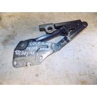 Петля капота левая VW Golf V Plus 2005-2014 5M0823301