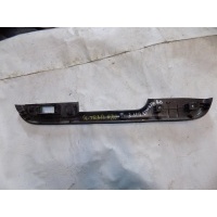 Накладка (кузов внутри) NISSAN X-Trail (T30) 2001-2006 829498H300