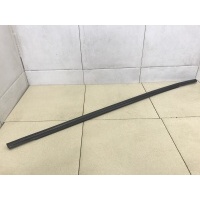 Накладка стекла заднего правого KIA RIO 2011-2017 832204Y000