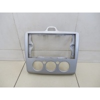 Рамка магнитолы FORD Focus II 2005-2008 1509715