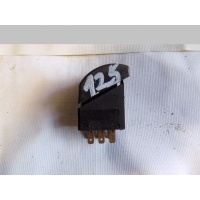 Кнопка аварийной сигнализации TOYOTA Celica (ZT23#) 1999-2005 8433220380