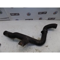 Патрубок интеркулера VW Passat [B3] 1988-1993 357145838E