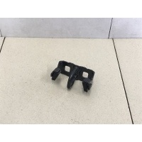Ответная часть замка багажника RENAULT Duster 2012> 905702697R