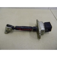 Ограничитель двери MITSUBISHI Lancer (CS/Classic) 2003-2006 5702A076