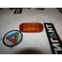Повторитель на крыло VW Transporter T5 2003-2015 3B0949117B
