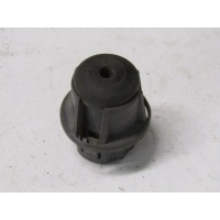 Отбойник капота RENAULT Megane II 2002-2009 7700843546