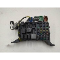 Блок предохранителей Ford Mondeo III (2000-2007) 2001 1S7T14A073AE