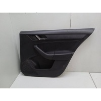Обшивка двери Skoda Rapid 2015 60U867024CCI