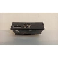 Разъем usb считыватель мэр w205 a2058200226