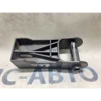 Кронштейн радиатора Volkswagen Touareg NF 7P0121079 B