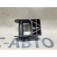 Кронштейн радиатора Volkswagen Touareg NF 7P0121079 A
