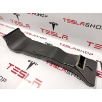 воздуховод Tesla Model X 2017 1053878-00-B