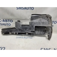 Воздухозаборник Audi A5 8T0121284K