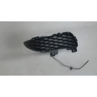 Заглушка (решетка) бампера правая Mazda Mazda3 BK 2003-2009 2005 BP4K50C11