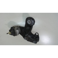 Подушка крепления двигателя левая Volkswagen Passat 5 2000-2005 2004 8d0199379ae