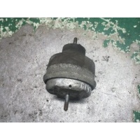 Подушка крепления двигателя Volkswagen Passat 1999 8d0199379s