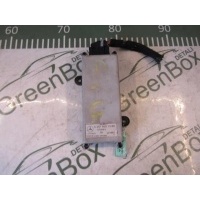 Усилитель антенны Mercedes GL X164 2007 A2518201389