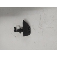 Форсунка омывателя фар левая Land Rover Freelander 2 2006-2014 LR003851
